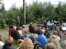 Rundkirche mit Besucher